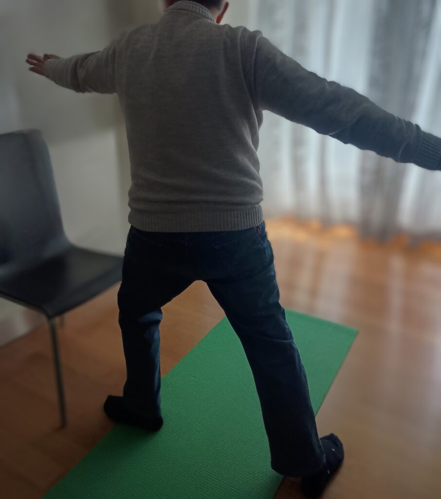 Guerriero due, Chantal Errico insegnante yoga liguria Rapallo Santa Margherita Ligure Portofino terza età
